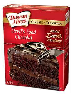 Duncan Hines Devil's Food Chocolate Moist Deluxe Cake Mix 432 g
