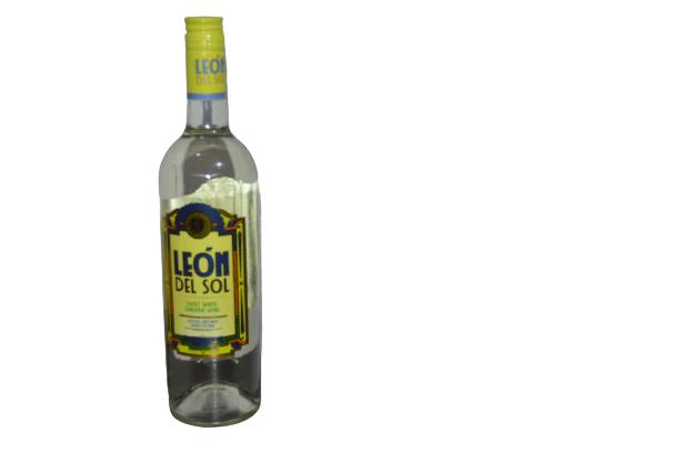 Leon Del Sol Sangria Sweet White Wine 75 cl