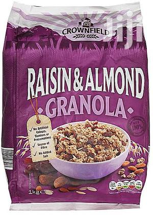 Crownfield Granola Raisin & Almond 1 kg
