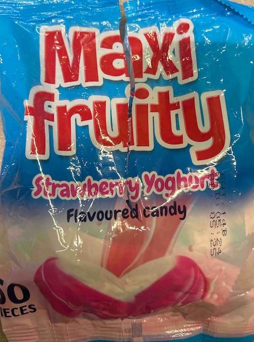 Maxi Fruity Strawberry Yogurt Flavoured Candy 120 g
