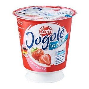 Zott Jogole Yoghurt Strawberry 120 g