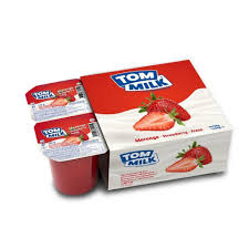 Tom Milk Strawberry Yoghurt 126 g x4