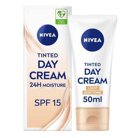Nivea Tinted Day Cream Moisturiser Light Skin Tone SPF 15 50 ml