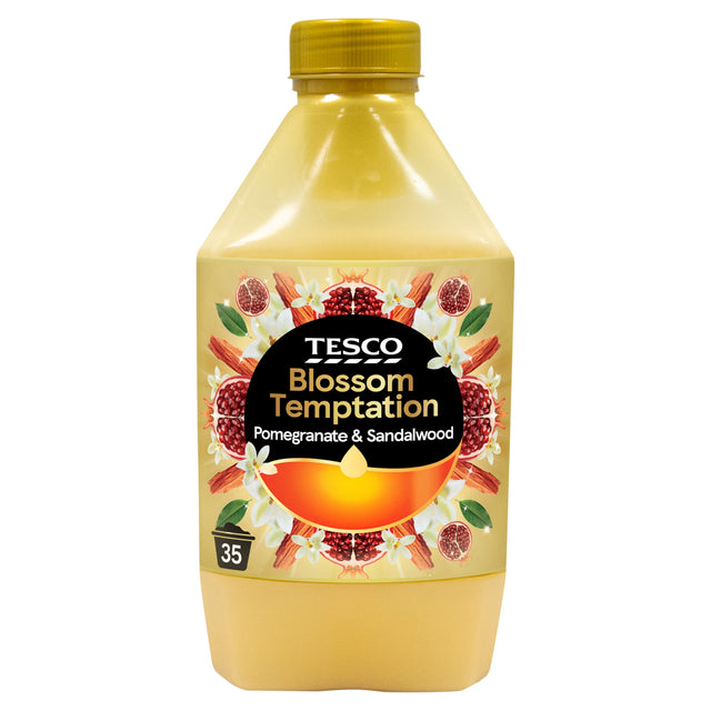 Tesco Blossom Temptation Pomegranate & Sandalwood Fabric Conditioner 700 ml
